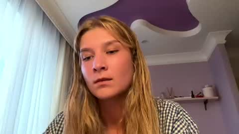 Taya online show from June 17, 2026, 4:52 pm
