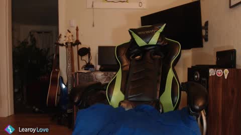 Learoy online show from January 7, 2025, 5:22 am