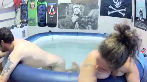 kinky dirty fuck online show from October 6, 2025, 1:25 am