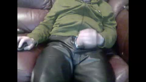 leatherpants68 online show from October 10, 2025, 10:42 pm