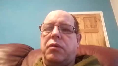 leatherpants68 online show from December 23, 2025, 9:07 am