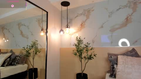    online show from September 18, 2025, 11:07 pm