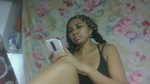 leatiana online show from April 20, 2026, 7:00 am