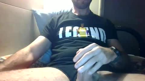 Snapshot of leccafigaxx chatting on February 5, 2025, 12:10 am leccafigaxx online show from February 5, 2025, 12:10 am