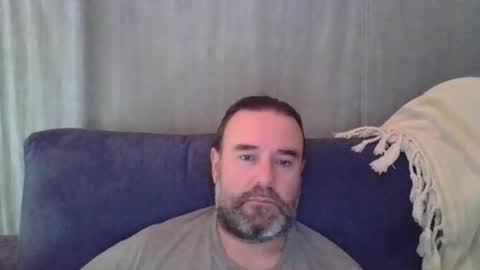 lecheare28 online show from November 26, 2025, 12:17 pm