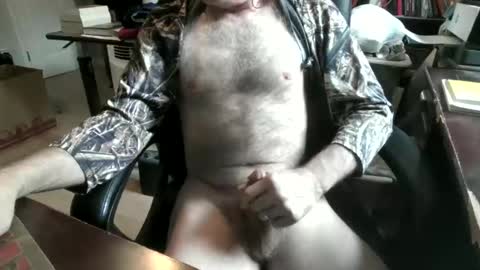 Lee Wilson online show from November 21, 2025, 4:16 pm