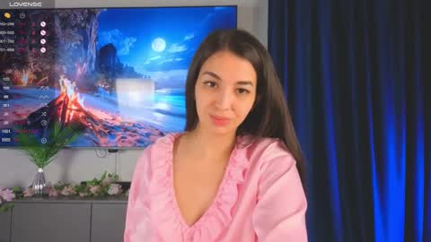 Jasmine online show from June 5, 2026, 7:19 pm