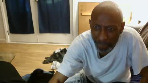 Snapshot of leeguy_hugedick chatting on July 18, 2026, 8:45 pm Ebony DeafGuy online show from July 18, 2026, 8:45 pm