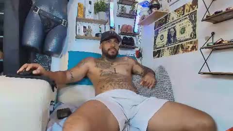 Snapshot of leenar_key chatting on July 31, 2026, 1:27 am leenar_key online show from July 31, 2026, 1:27 am