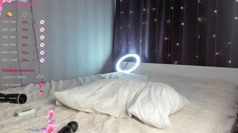 Emily  pvt open ONLY WITH EXTRA TIPS online show from March 4, 2025, 6:15 am