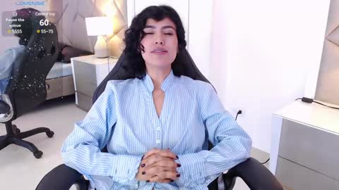 Leet  online show from February 4, 2025, 3:04 pm