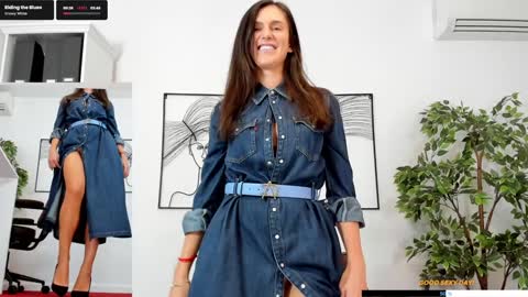 Elle  online show from March 12, 2025, 11:53 am