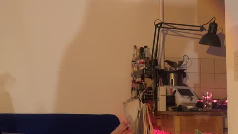 legsylegsinton online show from November 3, 2025, 11:48 pm