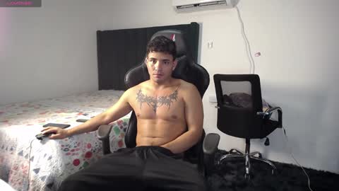  Lei  online show from January 1, 2025, 1:37 am