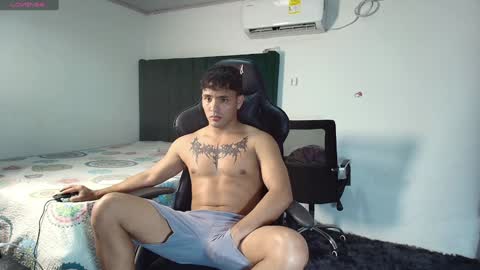  Lei  online show from January 10, 2025, 9:20 pm