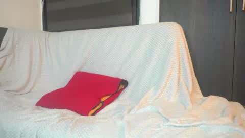 Snapshot of leiaah__ chatting on June 22, 2026, 3:25 am Leah online show from June 22, 2026, 3:25 am
