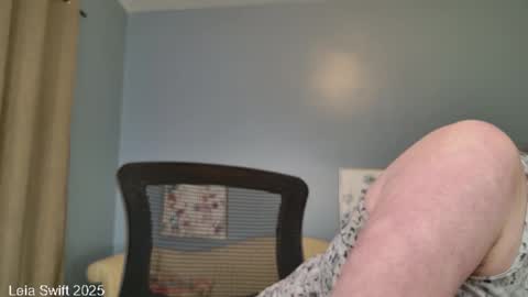 Leia Swift online show from February 15, 2025, 12:22 pm