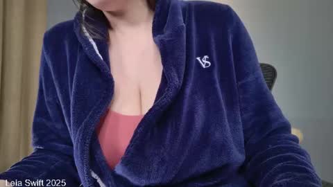 Leia Swift online show from March 9, 2025, 10:41 am