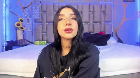 Leia online show from January 4, 2025, 11:59 pm