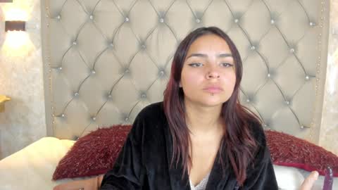 LEIGH ANGELS online show from January 3, 2025, 12:54 am