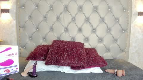 LEIGH ANGELS online show from January 11, 2025, 9:04 pm