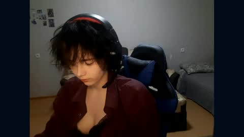 Viola online show from April 20, 2026, 9:38 pm