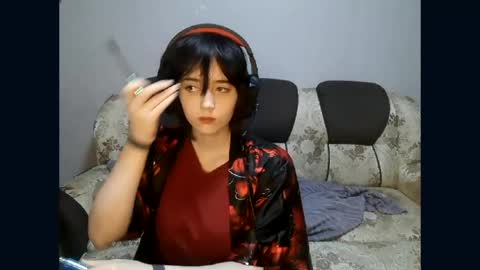 Viola online show from April 23, 2026, 9:39 pm