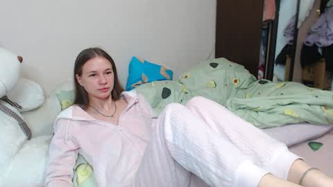 leila_bambi online show from January 22, 2025, 10:37 pm