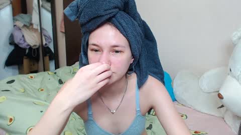 leila_bambi_ online show from January 20, 2025, 9:32 pm