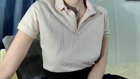 leila_cam18hot online show from April 3, 2026, 6:50 pm