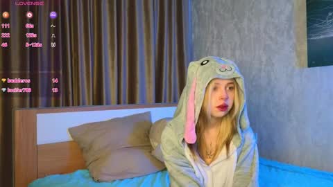 Leila online show from December 9, 2024, 4:12 am