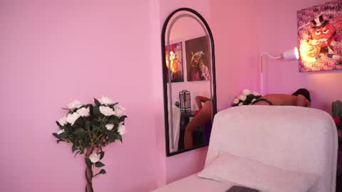 Snapshot of leilakali chatting on June 28, 2026, 8:53 am Leila online show from June 28, 2026, 8:53 am
