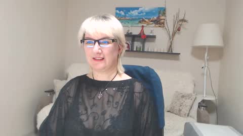 Leila Kinky online show from January 22, 2025, 4:44 am
