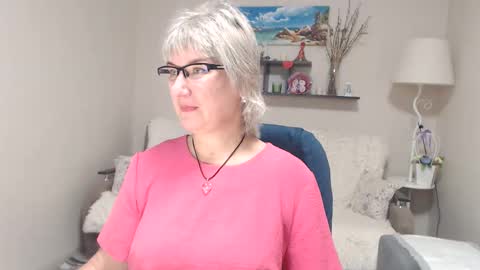 Leila Kinky online show from October 15, 2025, 5:18 am