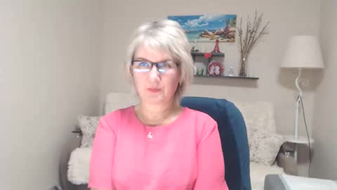 Leila Kinky online show from October 27, 2025, 4:27 am