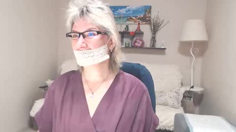 Leila Kinky online show from May 30, 2026, 3:03 am