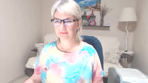 Leila Kinky online show from June 8, 2026, 3:40 am