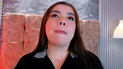 leilapons online show from April 15, 2026, 7:43 pm