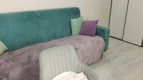 leksalove online show from September 22, 2025, 5:48 pm