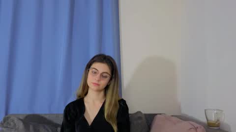 Alexandria online show from December 4, 2025, 9:34 pm