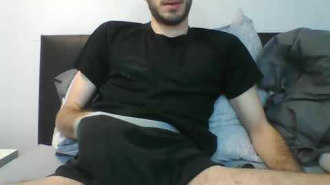 lemonspark997 online show from November 25, 2025, 8:36 am