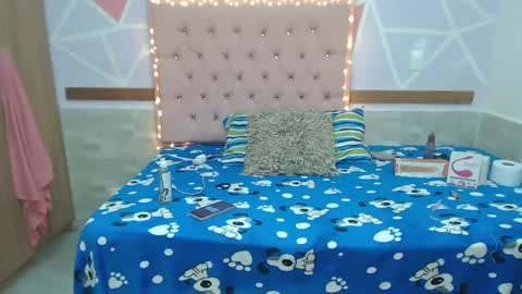 lena_lawson online show from January 8, 2025, 5:37 am