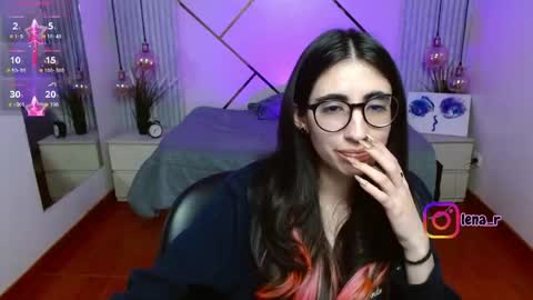Lena online show from April 29, 2026, 8:59 pm