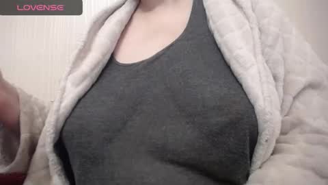 lenagolden online show from January 30, 2025, 5:19 am