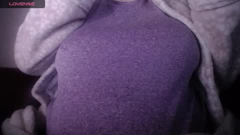 lenagolden online show from April 21, 2026, 2:51 am