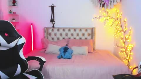 Lena  online show from April 19, 2026, 10:56 pm