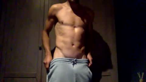 Snapshot of lendariokiss chatting on June 3, 2026, 5:40 pm Armando online show from June 3, 2026, 5:40 pm