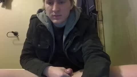 lenewton2004 online show from January 22, 2025, 10:37 pm