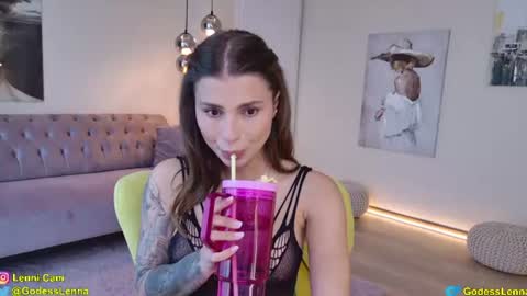 Snapshot of lenna_godess chatting on June 9, 2026, 5:52 am Lenna Goddess online show from June 9, 2026, 5:52 am