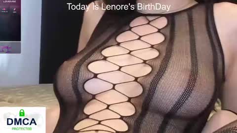 Lenore blonde hair 30yrs  Melissa red hair 23 yrs and Jason online show from February 22, 2025, 1:46 pm